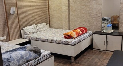 Hotel natraj Room Type - Quadripple Room ( Fits 4 person )