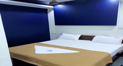 R.R.Residency Room Type - Double bed room AC