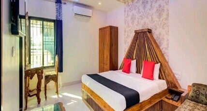 Hotel Shalimar Executive Room Type - Deluxe AC Room
