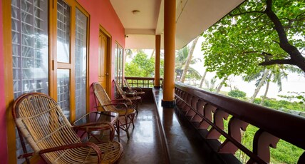 Wind Surf Beach House Room Type - AC - Aqua Class Room