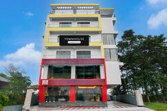 Super Townhouse AIIMS Kolkata Formerly Tanish Inn