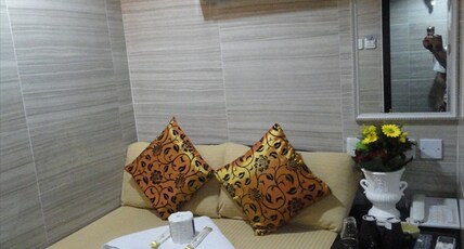 Day and Night Hotel Room Type - SINGLE ROOM