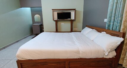 Pleasant Holidays Marayoor Room Type - Deluxe Room