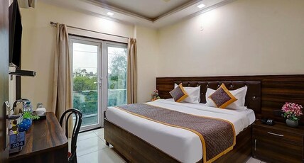 Vibe BLU EXPO EXPRESSWAY 135 Room Type - Deluxe with Balcony