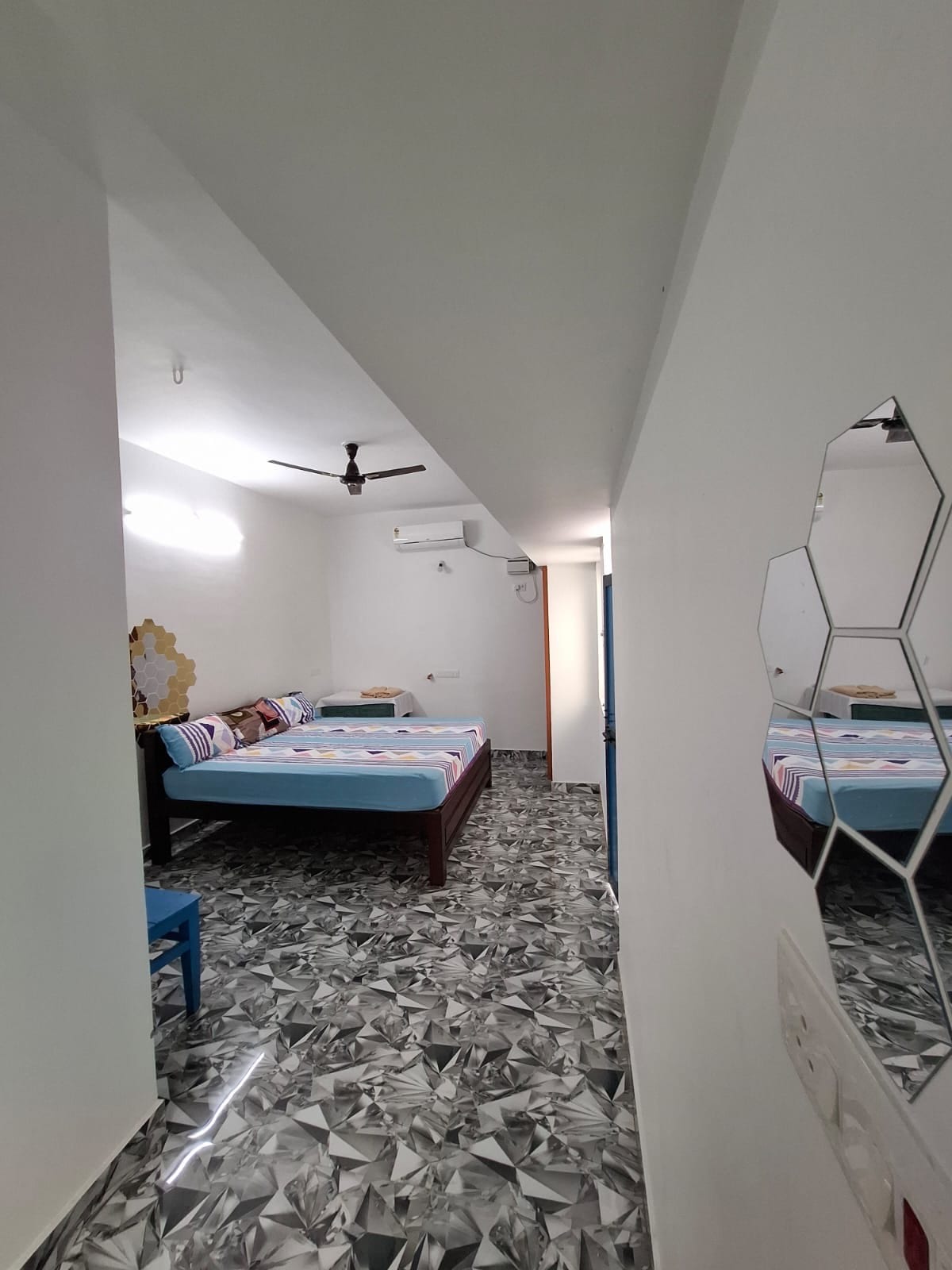 Ruku Homestay - Tap to explore photos