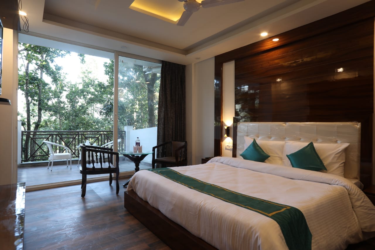 First View Resort - Tap to explore photos