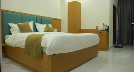 FabHotel Swagath Grand Room Type - Deluxe Room FabHotel Swagath Grand Room Type - Deluxe Room