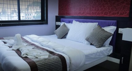 Hotel Sainath Chhindwara Room Type - Premium triple Air cooled