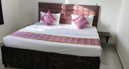 Aviraj Residency Room Type - Bedroom 2