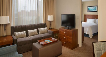 Embassy Suites Winston-Salem Room Type - 2BR 2BA PREMIUM SUITE NOSM