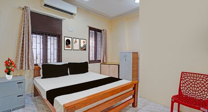 Super Hotel O Moore Market Crossway Chennai Room Type - Classic with Twin Bed