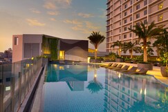 Holiday Inn & Suites Jakarta Gajah Mada