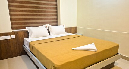 Dreams Residency perinthalmanna Room Type - Standerd Double Room Non - AC COMMON BATHROOM Dreams Residency perinthalmanna Room Type - Standerd Double Room Non - AC COMMON BATHROOM