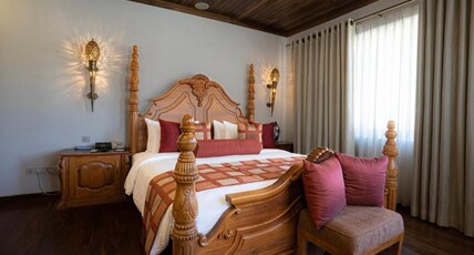 Araliya Green Hills Room Type - Super Deluxe Double Room with Free Benefits