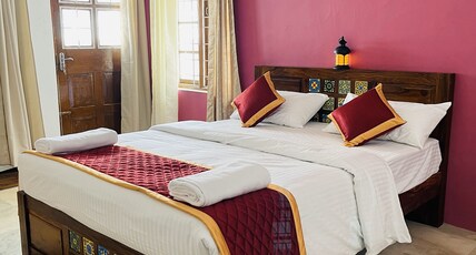 MYSPACE HOLIDAY INN OOTY ROOMS IN A VILLA Room Type - Twin Family Suite