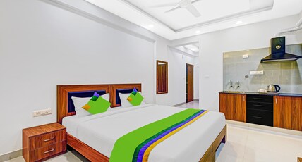 Treebo Worldtree Manyata Thanisandra Room Type - Deluxe Room