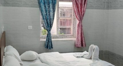 Mirka Plaza Room Type - Deluxe room