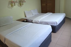 Rooms of Hotel O Wawasan Inn