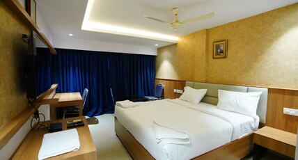 Hotel SVM Palace Room Type - Executive Room