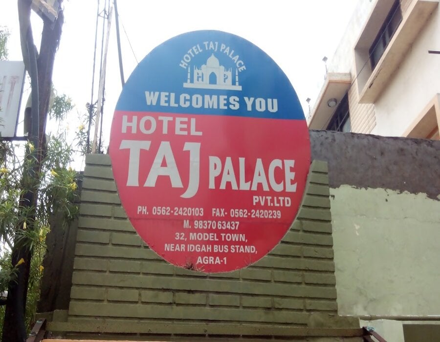 Sheetal palace paying guest house - Tap to explore photos