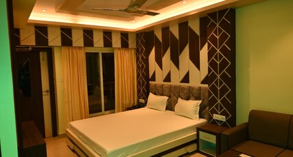 Hotel Mannat International Room Type - King Super Deluxe