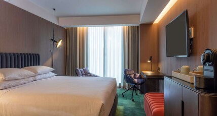 DoubleTree by Hilton Lima San Isidro Room Type - 1 KING BED DELUXE