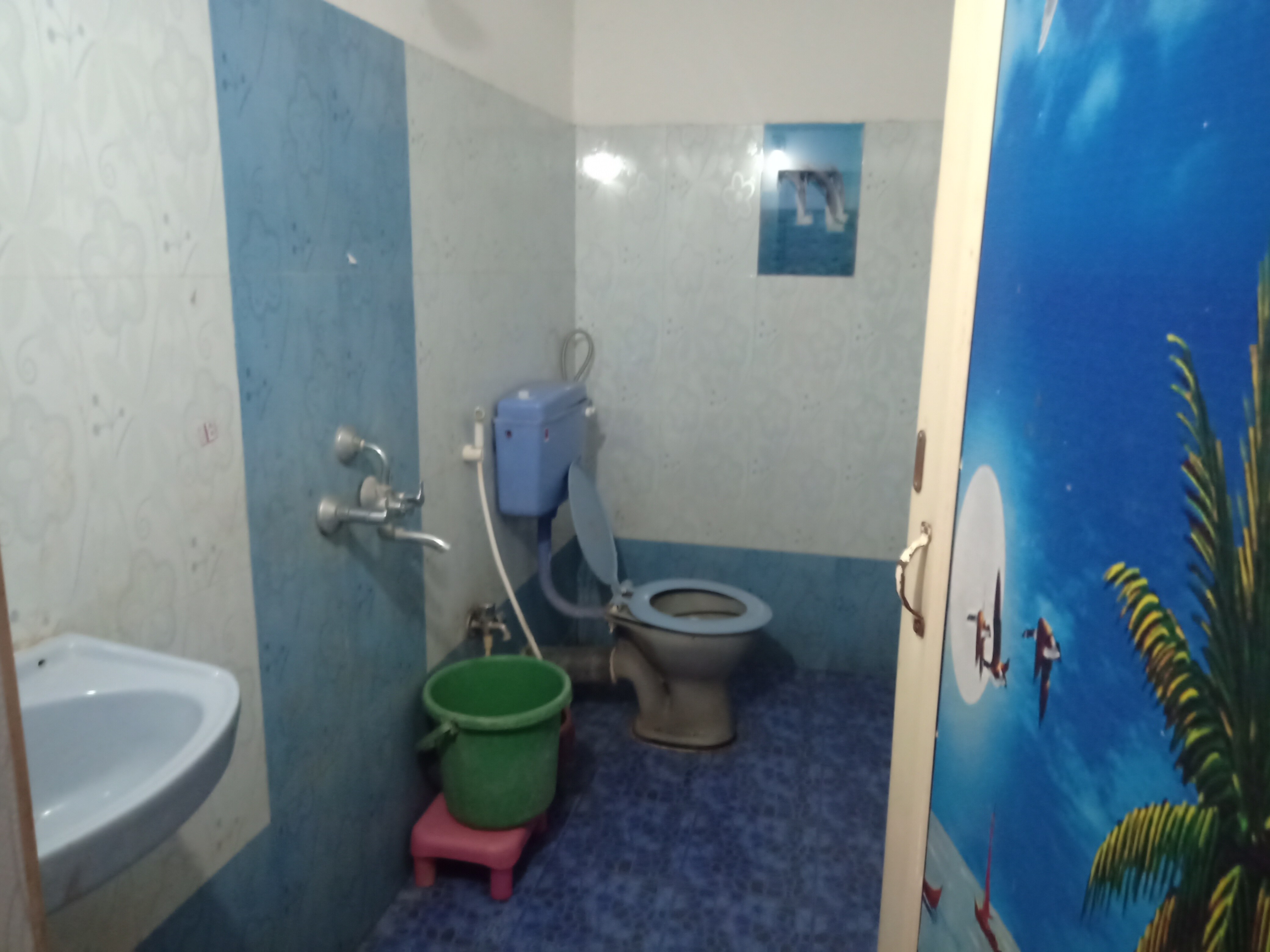 Krishna Homestay - Tap to explore photos