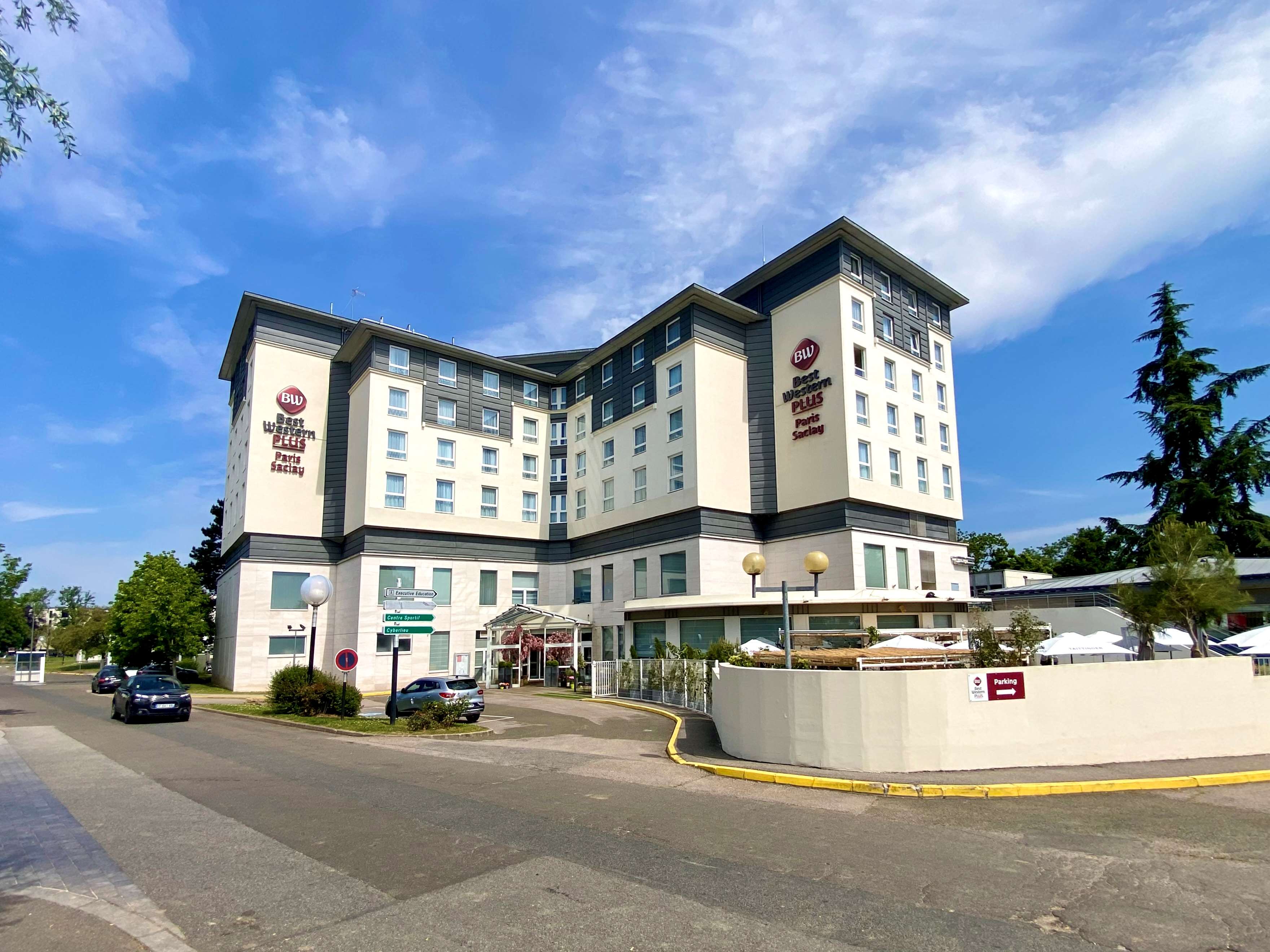 BEST WESTERN PLUS PARIS SACLAY - Tap to explore photos