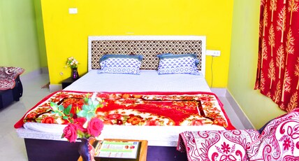 Hotel Royal Palace Room Type - A/C Deluxe