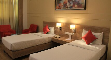 Hotel KC Cross Road Room Type - Deluxe Twin Bed Room