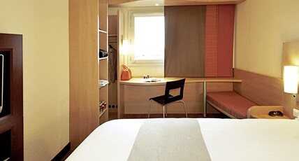 ibis Chateau Thierry Room Type - Standard Room with 1 double bed