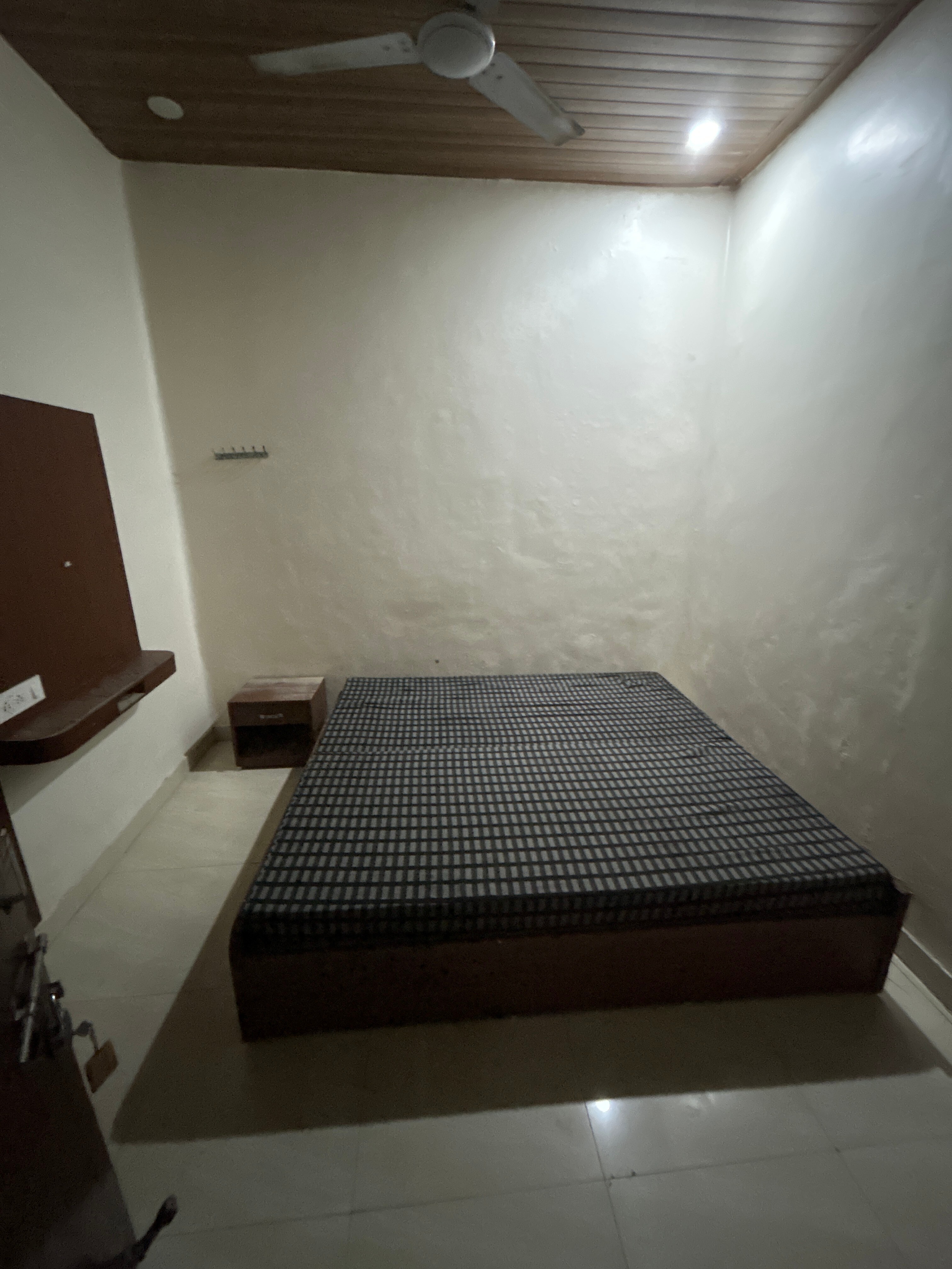 Devbhoomi paying guest house - Tap to explore photos