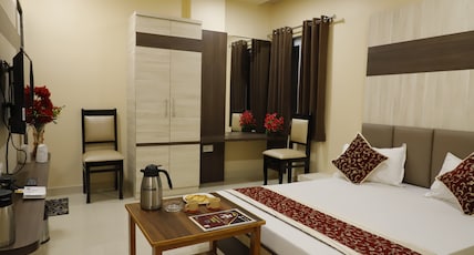 Hotel Royal Suites (100 Meters From Dargah) Room Type - ROYAL DELUXE AC ROOM Hotel Royal Suites (100 Meters From Dargah) Room Type - ROYAL DELUXE AC ROOM
