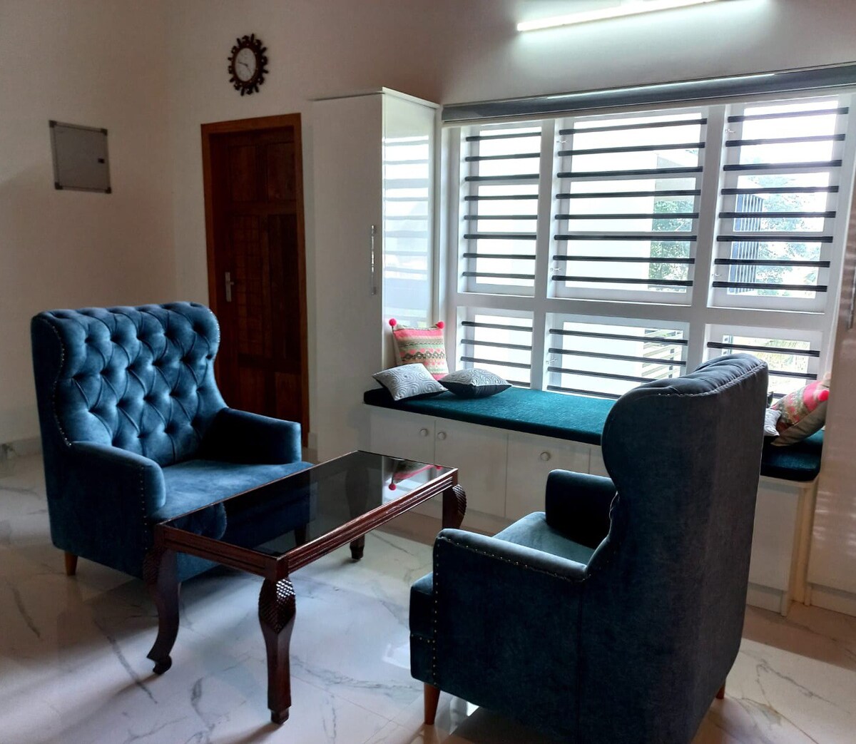 Shangri La Homestay - Tap to explore photos