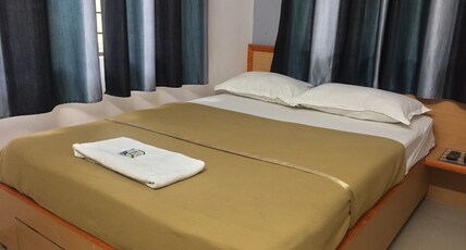 Hotel City Plaza Room Type - Deluxe AC Room