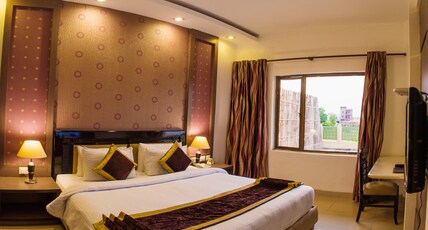Shiva Oasis Resort Room Type - Superior room with Balcony
