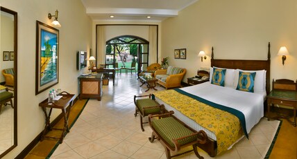 The Lalit Golf & Spa Resort Room Type - Garden View Suite King with Balcony/Bathtub/Sitout