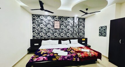 HOTEL KSHIPRA DHAM Room Type - Executive Room