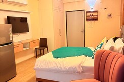 Cayetana Luxury Homestays