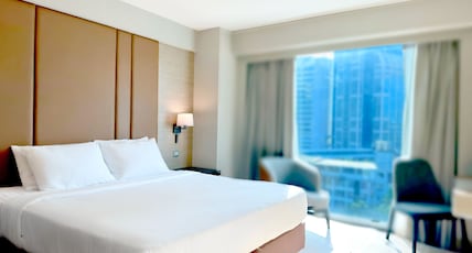Ramada Graand Swiss Sukhumvit 11 Room Type - 1 King Bed, Premier Room, Non-Smoking Ramada Graand Swiss Sukhumvit 11 Room Type - 1 King Bed, Premier Room, Non-Smoking