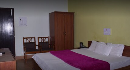 HOTEL BIBHUTI VIHAR Room Type - Deluxe Room Ground Floor