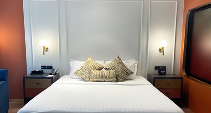 A-One Bangkok Hotel Room Type - Executive Deluxe Double Bed Evening Delight A-One Bangkok Hotel Room Type - Executive Deluxe Double Bed Evening Delight