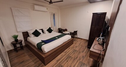 Green County Room Type - Deluxe AC Room Green County Room Type - Deluxe AC Room