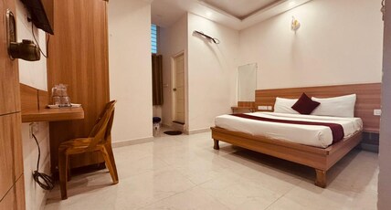 Seema palace-inn Room Type - Deluxe Room Non A/C