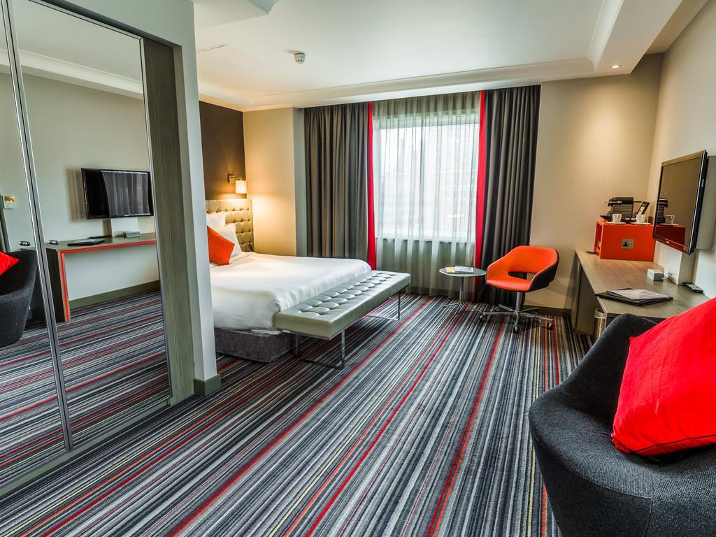 Pullman London St Pancras - Tap to explore photos