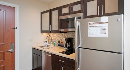 Staybridge Suites BALTIMORE - INNER HARBOR, an IHG hotel Room Type - Studio Suite