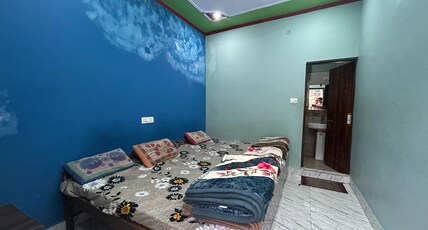 Hotel Hariom Room Type - Deluxe Room