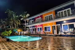 Royal Tulip Beach Cottages | Restaurant & Pool