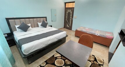 Taran Bliss Home Stay Room Type - Family Room with Bathroom