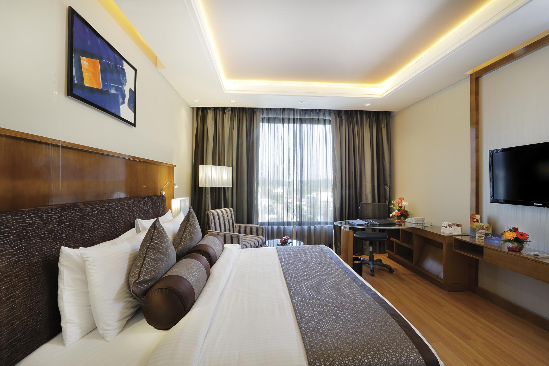 Yashail Hotel Haridwar - Tap to explore photos